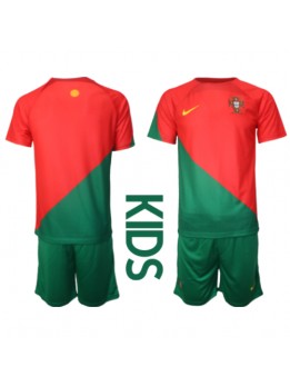 Portugal Heimtrikotsatz für Kinder WM 2022 Kurzarm (+ Kurze Hosen)